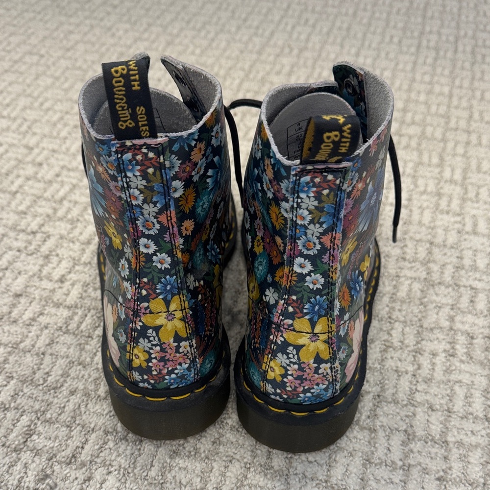 Floral Doc Martens Lace-Up Boots - Picture 2 of 8
